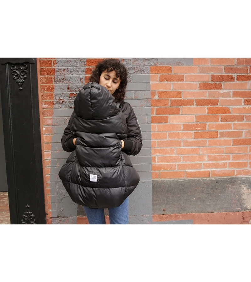 7 A.M. Enfant K Poncho Carrier Cover Heavyweight - Black (0-3T) 7 7 A.M. Enfant K Poncho Carrier Cover Heavyweight - Black (0-3T) - Image 5