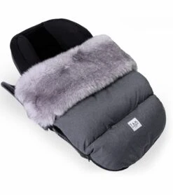 7 A.M. Enfant Plushpod Footmuff - Tundra - Heather Grey Dark - Arctic Faux Fur (0-18m) -Stroller Promotion Store 7 a m enfant plushpod footmuff tundra heather grey dark arctic faux fur 0 18m 107