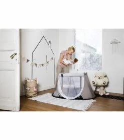 Aeromoov Instant Travel Cot - White Sand -Stroller Promotion Store aeromoov instant travel cot white sand 165