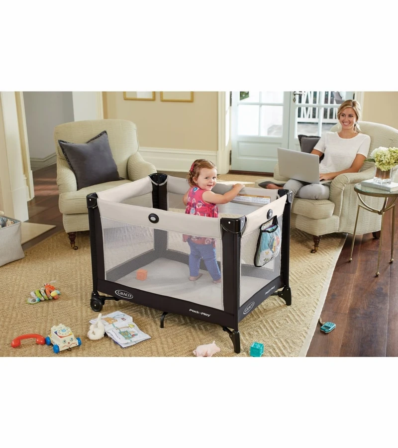 Graco Pack ?n Play On The Go Playard With Folding Bassinet - Twister 5 Graco Pack ?n Play On The Go Playard With Folding Bassinet - Twister - Image 3