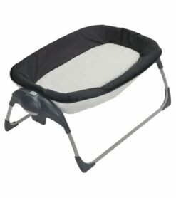 Graco Pack 'n Play Portable Napper & Changer - Affinia 12 Graco Pack 'n Play Portable Napper & Changer - Affinia -Stroller Promotion Store graco pack n play portable napper changer affinia 237