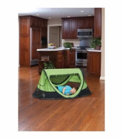 Kidco Peapod Plus Travel Bed - Kiwi -Stroller Promotion Store kidco peapod plus travel bed kiwi 239