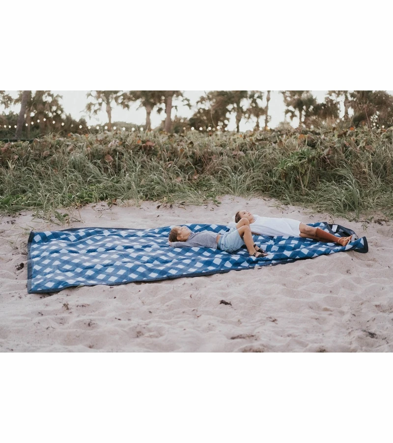 Little Unicorn Outdoor Blanket 5 X 10 - Navy Plaid 5 Little Unicorn Outdoor Blanket 5 X 10 - Navy Plaid - Image 3