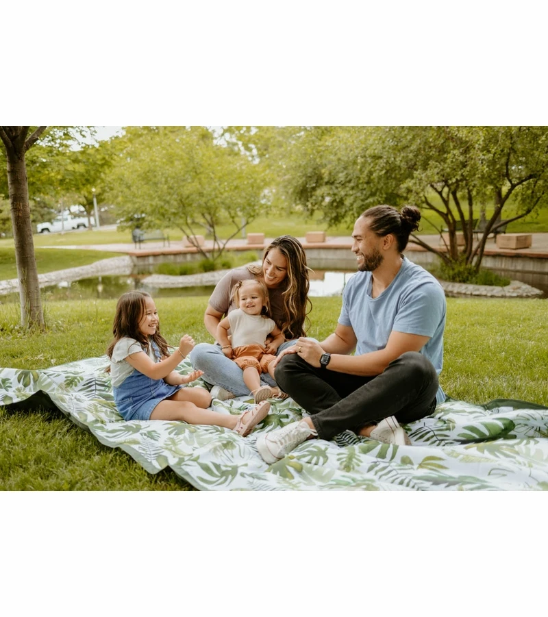 Little Unicorn Outdoor Blanket 5 X 10 - Tropical Leaf 8 Little Unicorn Outdoor Blanket 5 X 10 - Tropical Leaf - Image 6