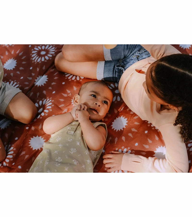 Little Unicorn Outdoor Blanket 5 X 7 - Sun Baked 6 Little Unicorn Outdoor Blanket 5 X 7 - Sun Baked - Image 4