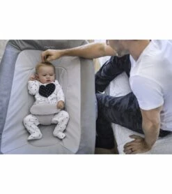 Nuna COVE Aire Playard - Frost -Stroller Promotion Store nuna cove aire playard frost 189