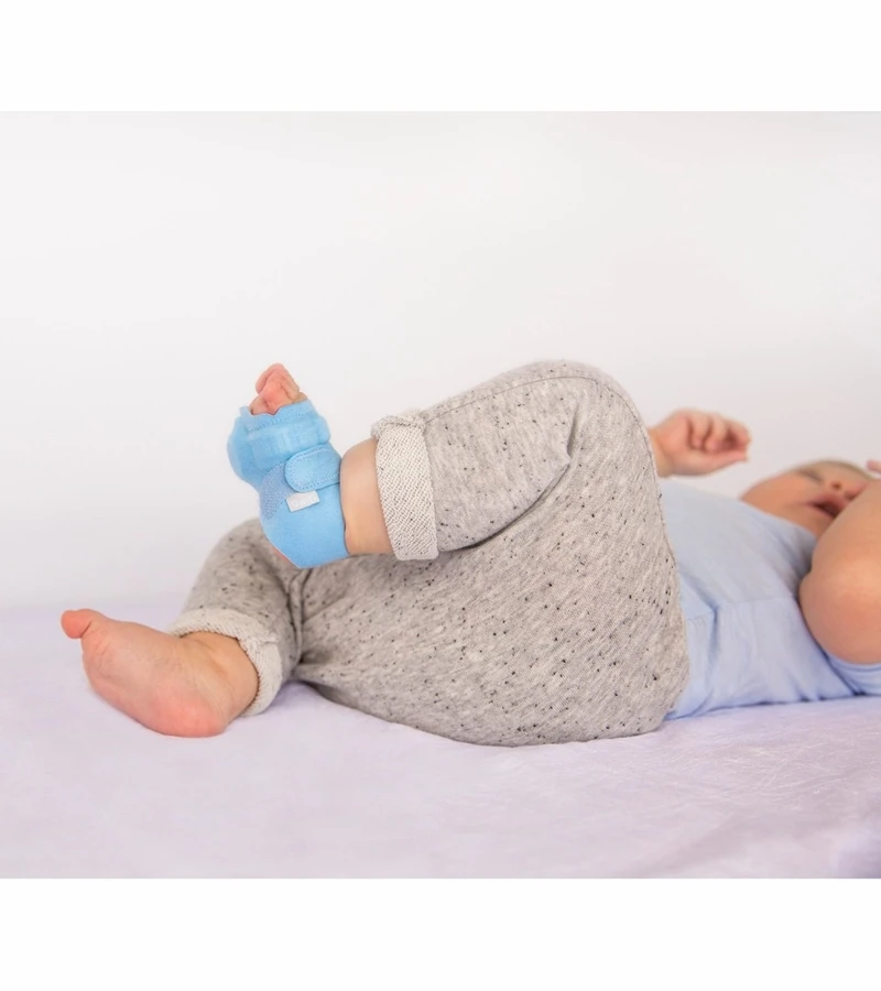 Owlet Fabric Sock Set For Smart Sock 2 Baby Monitor - Blue 4 Owlet Fabric Sock Set For Smart Sock 2 Baby Monitor - Blue - Image 2