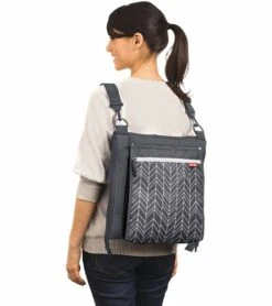 Skip Hop Central Park Outdoor Blanket - Grey Feather -Stroller Promotion Store skip hop central park outdoor blanket grey feather 254