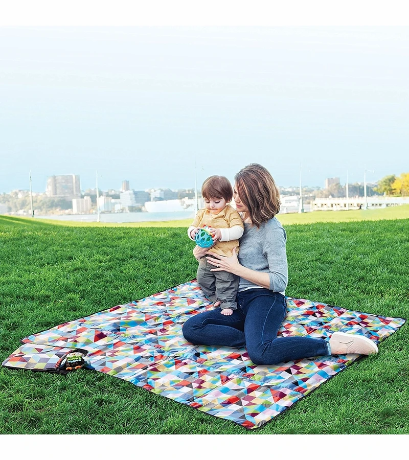 Skip Hop Central Park Outdoor Blanket - Prism 6 Skip Hop Central Park Outdoor Blanket - Prism - Image 4