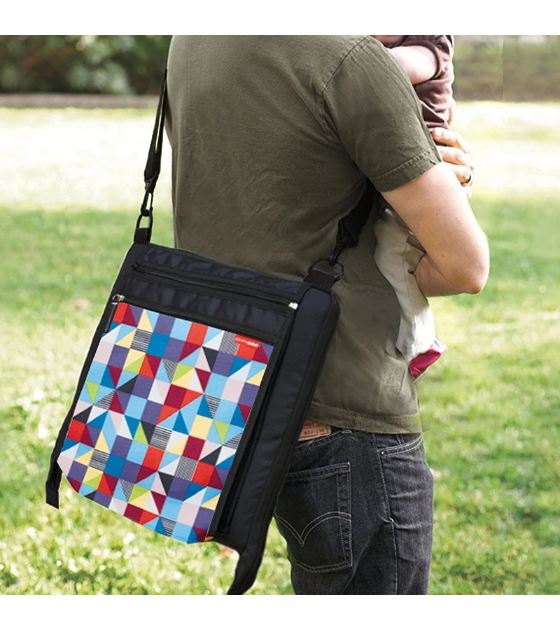 Skip Hop Central Park Outdoor Blanket - Prism 9 Skip Hop Central Park Outdoor Blanket - Prism - Image 7