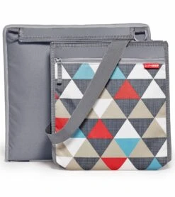 Skip Hop Central Park Outdoor Blanket - Triangles