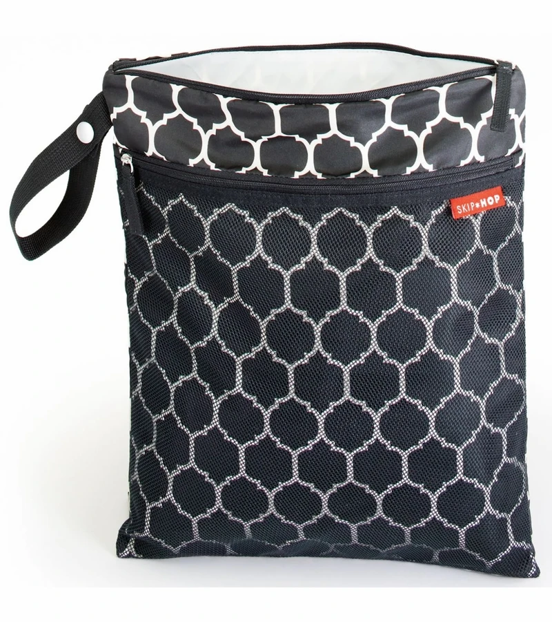 Skip Hop Grab & Go Wet/Dry Bag - Onyx Tile 3 Skip Hop Grab & Go Wet/Dry Bag - Onyx Tile