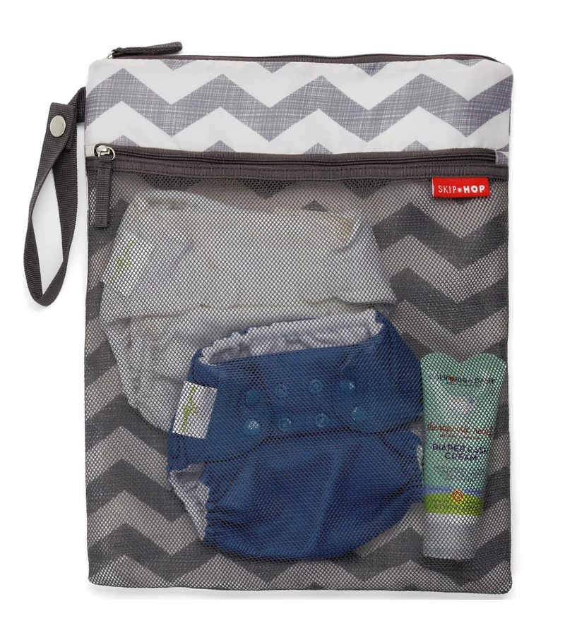 Skip Hop Grab & Go Wet/Dry Bag - Onyx Tile 4 Skip Hop Grab & Go Wet/Dry Bag - Onyx Tile - Image 2