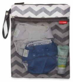 Skip Hop Grab & Go Wet/Dry Bag - Triangles -Stroller Promotion Store skip hop grab go wet dry bag triangles 193