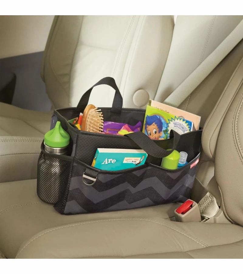 Skip Hop On The Go Style Driven Car Storage Box - Tonal Chevron 4 Skip Hop On The Go Style Driven Car Storage Box - Tonal Chevron - Image 2