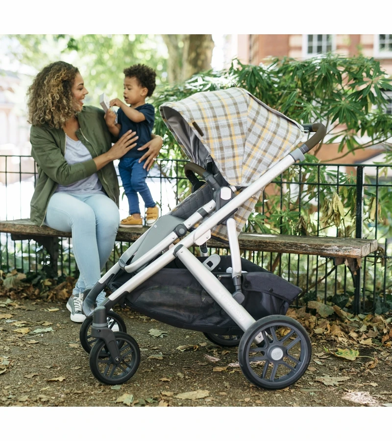 UPPAbaby 2019 VISTA Stroller - Spenser (Grey & Yellow Tartan/Silver/Moss Leather) 8 UPPAbaby 2019 VISTA Stroller - Spenser (Grey & Yellow Tartan/Silver/Moss Leather) - Image 6