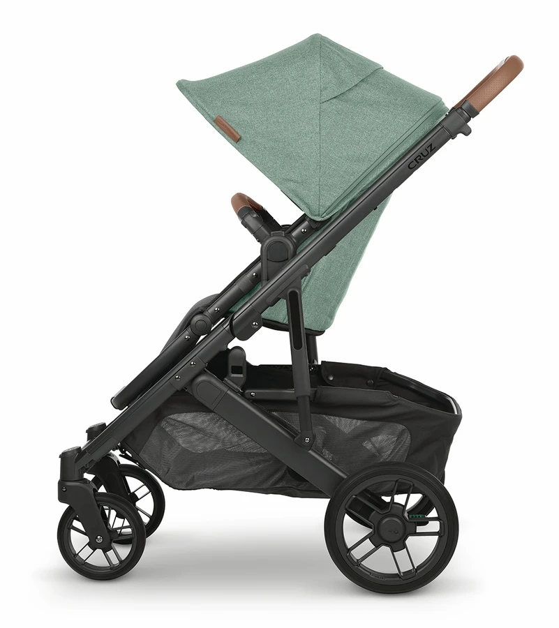 UPPAbaby CRUZ V2 Stroller - Gwen (Green Melange / Carbon / Saddle Leather) 4 UPPAbaby CRUZ V2 Stroller - Gwen (Green Melange / Carbon / Saddle Leather) - Image 2