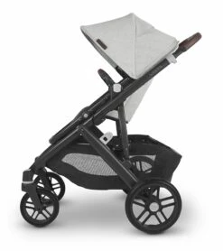 UPPAbaby Vista V2 Single-to-Double Stroller - Anthony (White And Grey Chenille / Carbon / Chestnut Leather) -Stroller Promotion Store uppababy vista v2 single to double stroller anthony white and grey chenille carbon chestnut leather 85